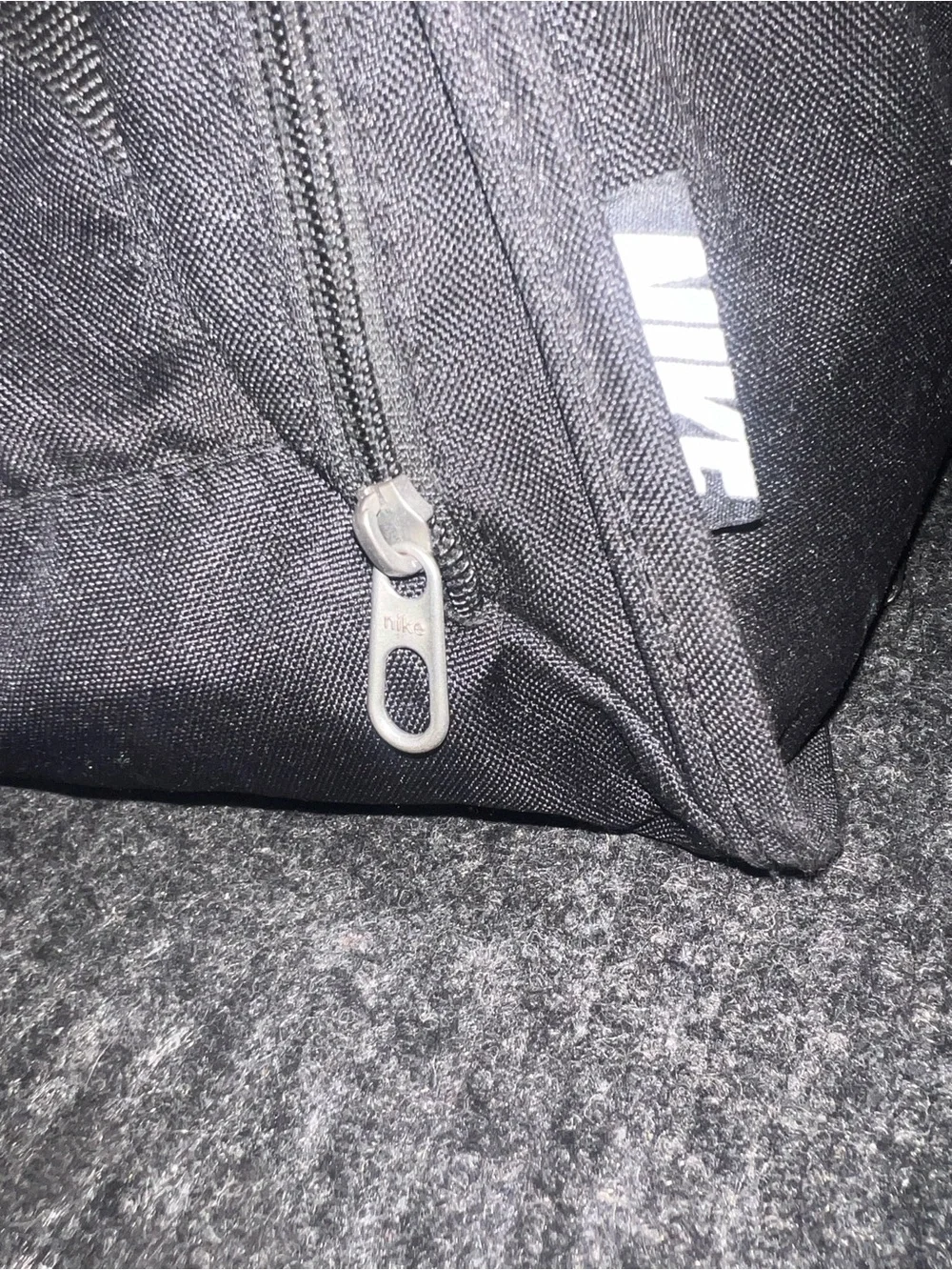 Nike Black Duffle Gym Travel Carry On Bag Weekend Sports Adjustable Strap